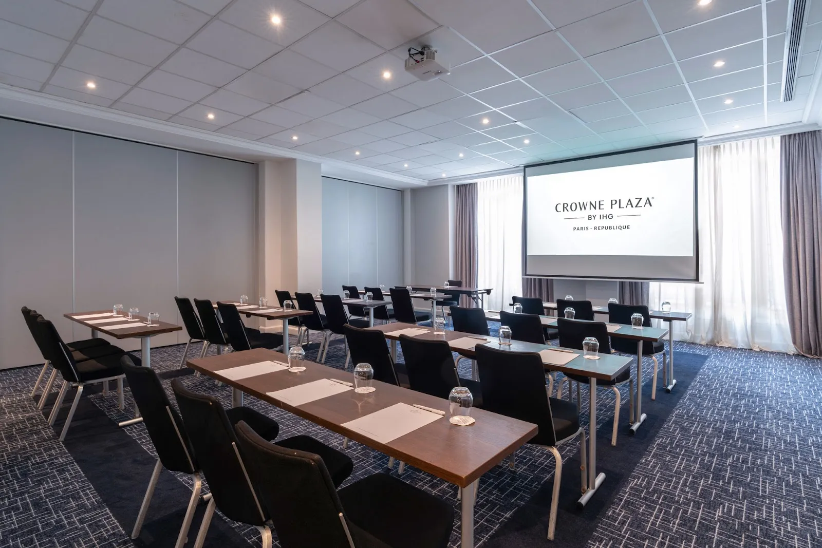 Photo de Crowne Plaza Paris - Republique, an IHG Hotel