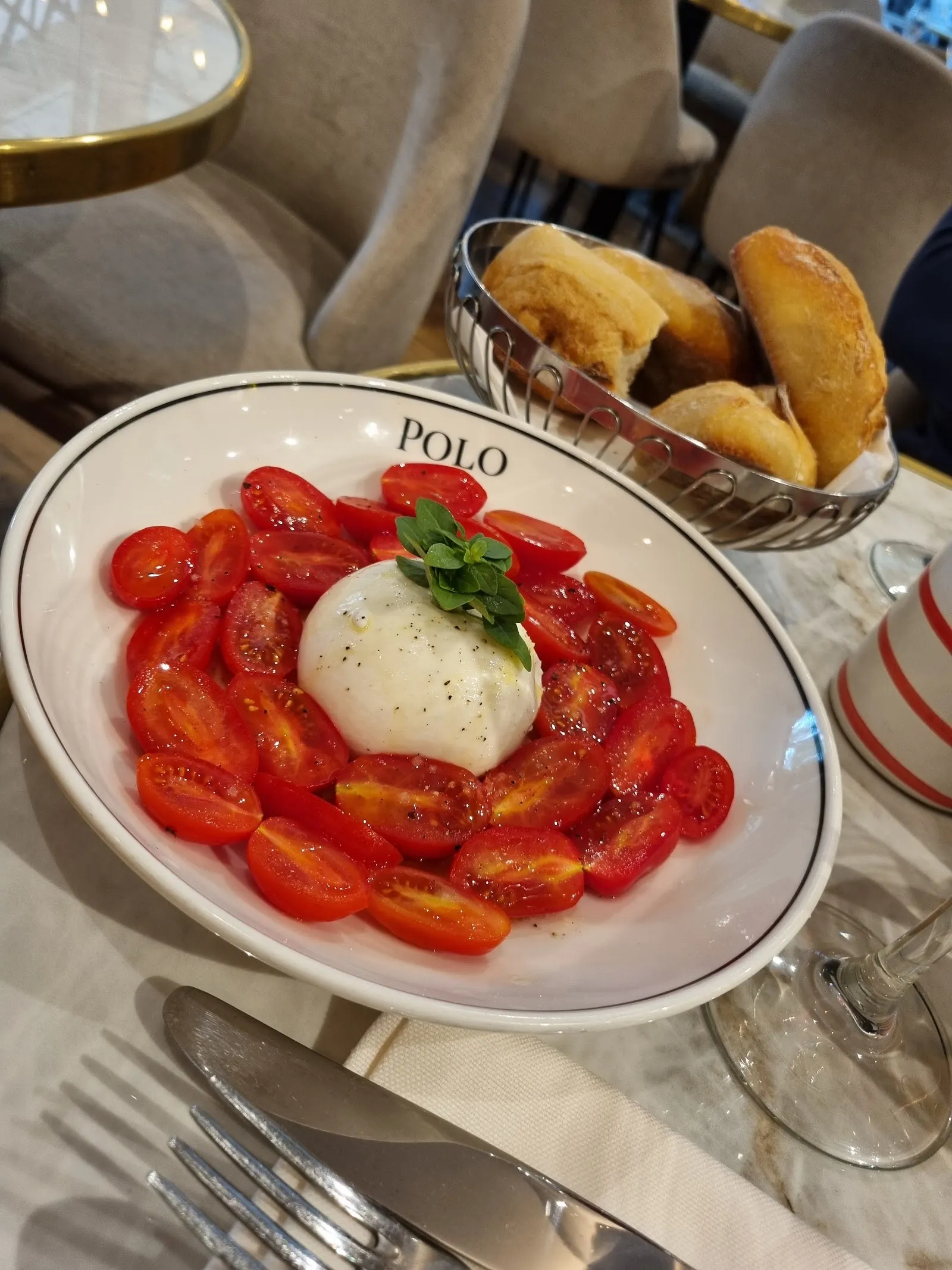 Photo de Polo Auteuil Restaurant
